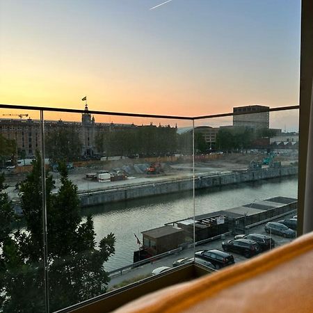 Canal View One Bedroom Flat Брюссель Экстерьер фото